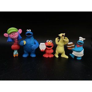 LOT 5 Cookie Monster Elmo Sesame Street Hasbro Trolls Ice Age Sid Applause